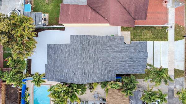 8961 SW 6th St, Miami, FL 33174