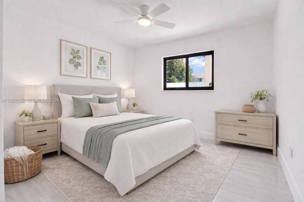 8961 SW 6th St, Miami, FL 33174