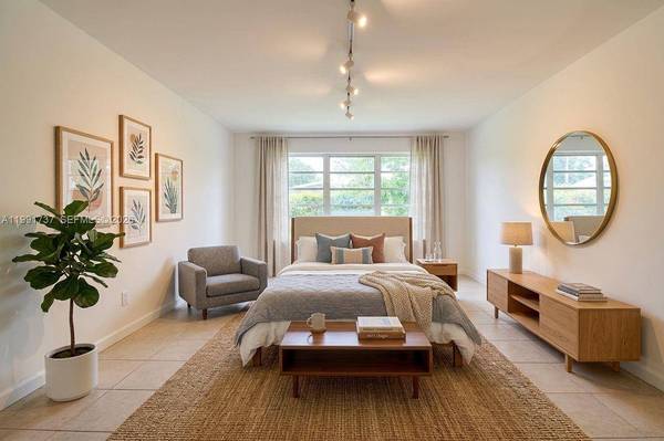 8285 SW 104th St, Miami, FL 33156