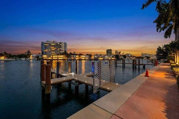 163 N Shore Dr #163-6, Miami Beach, FL 33141