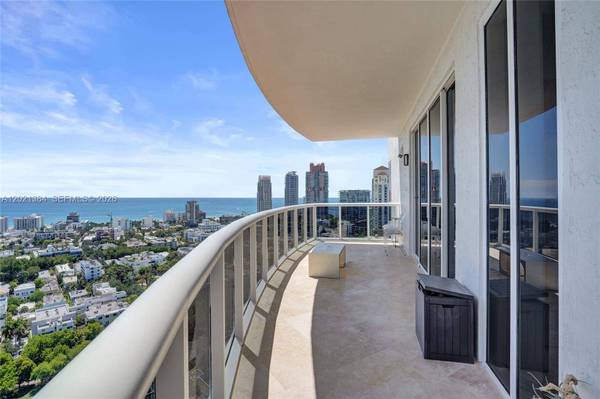 400 Alton Rd #PH11, Miami Beach, FL 33139