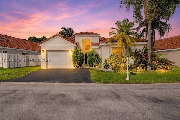 325 Somerset Way