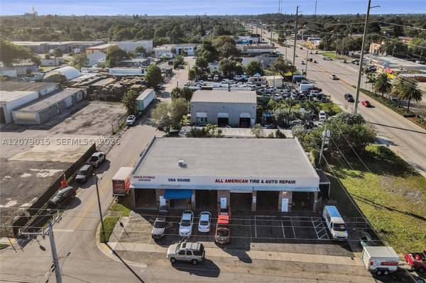 5960 SW 23rd St, West Park, FL 33023
