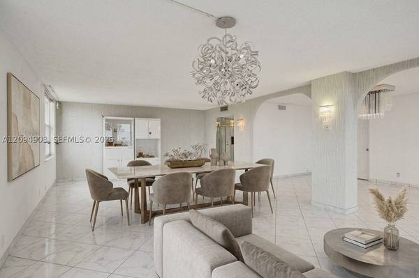 1920 S Ocean Dr #16B, Hallandale Beach, FL 33009