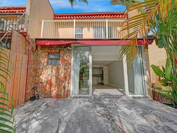 3744 NE 167th St #43, North Miami Beach, FL 33160