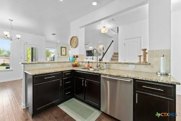 944 Cypress ML, New Braunfels, TX 78130