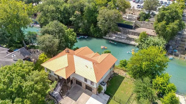 76 Guada Coma DR, New Braunfels, TX 78130