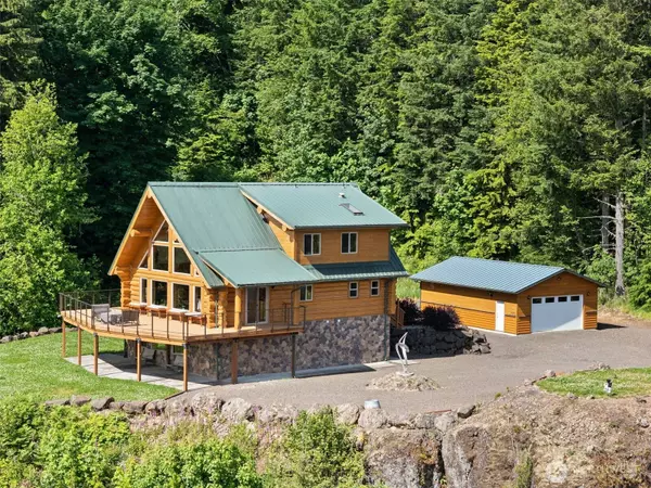 133 Outlook LN, Mossyrock, WA 98564