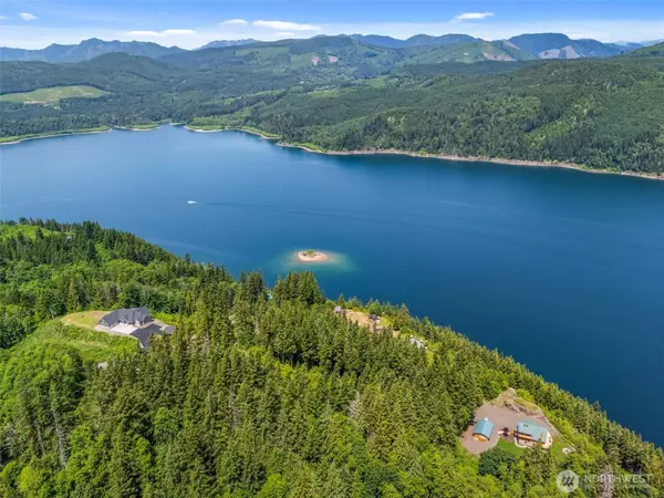 143 Meadow Ridge WAY, Mossyrock, WA 98564