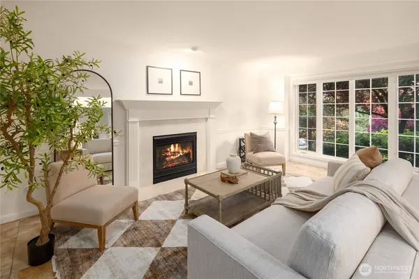 20027 70th AVE SE, Snohomish, WA 98296