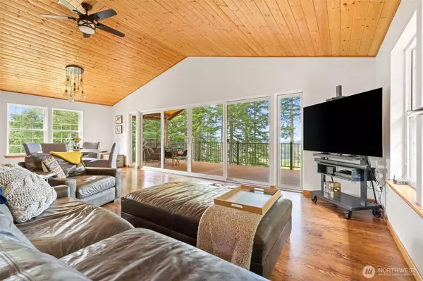 140 Sunset Ridge, Mossyrock, WA 98564