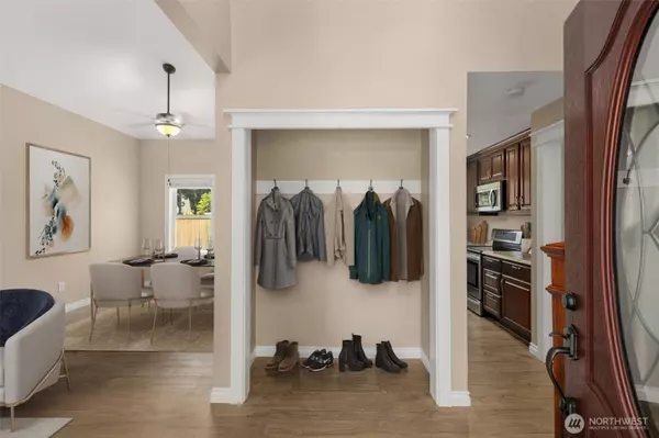 25923 188 AVE SE, Covington, WA 98042