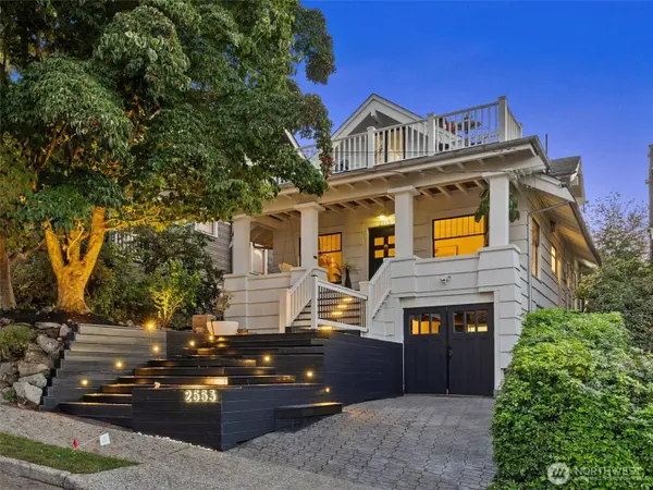 2553 5th AVE N, Seattle, WA 98109