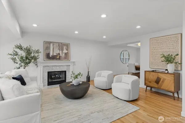 16302 123rd PL NE, Bothell, WA 98011