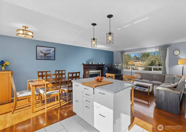 4604 224th PL SW, Mountlake Terrace, WA 98043