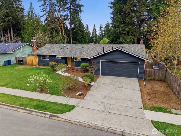 16111 NE 100th ST, Redmond, WA 98052