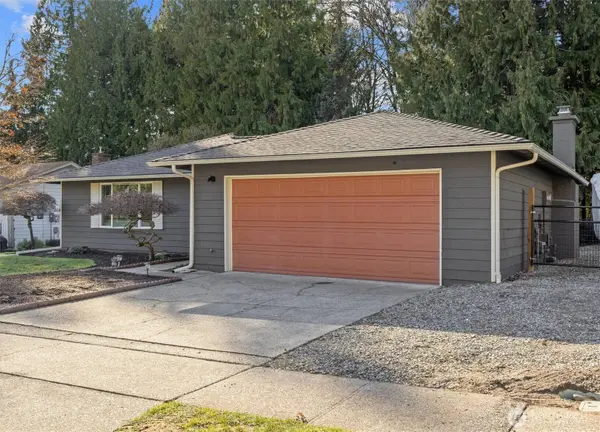10009 161st AVE NE, Redmond, WA 98052
