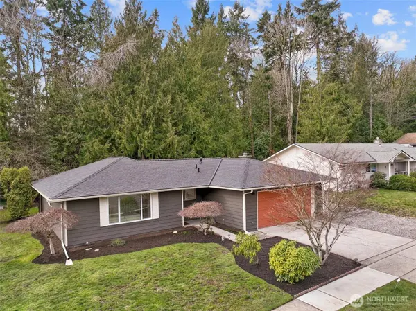 10009 161st AVE NE, Redmond, WA 98052