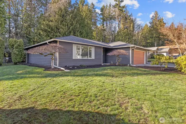 10009 161st AVE NE, Redmond, WA 98052