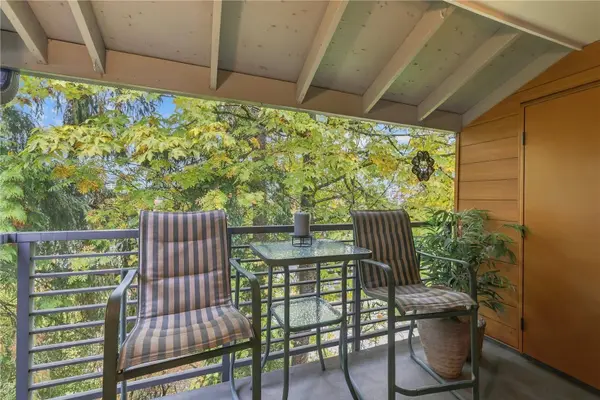 12111 NE Bellevue Redmond RD #C306, Bellevue, WA 98005
