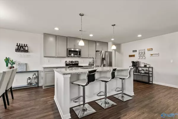 130 Edgestone Drive, Harvest, AL 35749