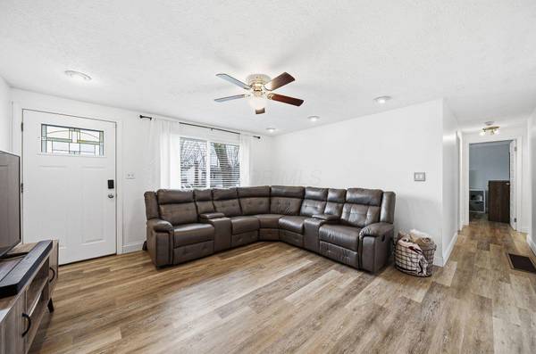 3371 Devin Road, Grove City, OH 43123