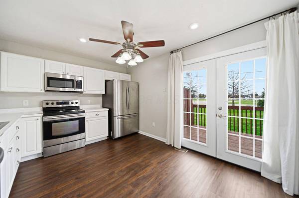 1151 Kinneton, Columbus, OH 43228