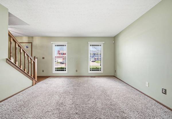 1434 River Trail Drive, Grove City, OH 43123