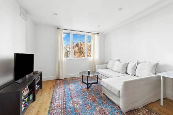 725 Lafayette Avenue #2B, Brooklyn, NY 11221