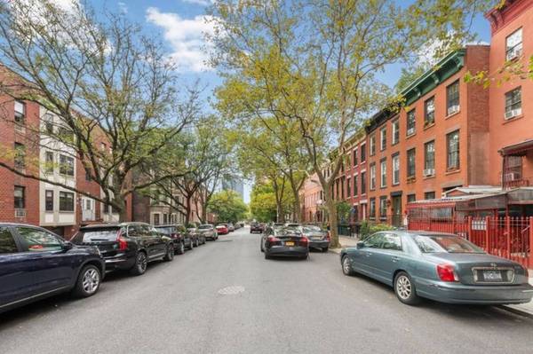 392 Adelphi Street, Brooklyn, NY 11238