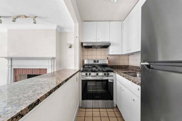 141 Lafayette Avenue #A, Brooklyn, NY 11238