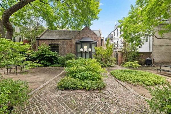 141 Lafayette Avenue #A, Brooklyn, NY 11238