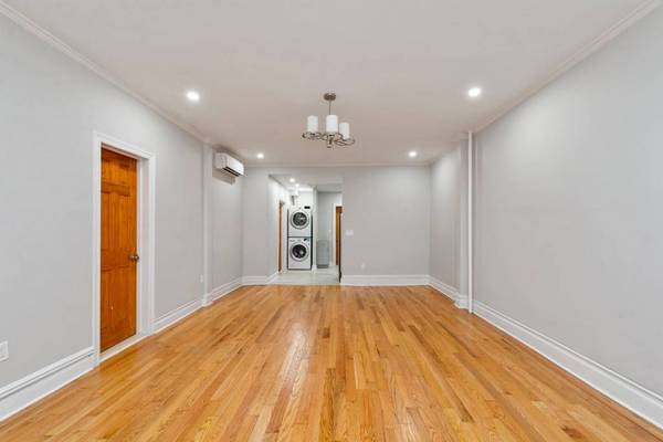 392 Adelphi Street #1, Brooklyn, NY 11238