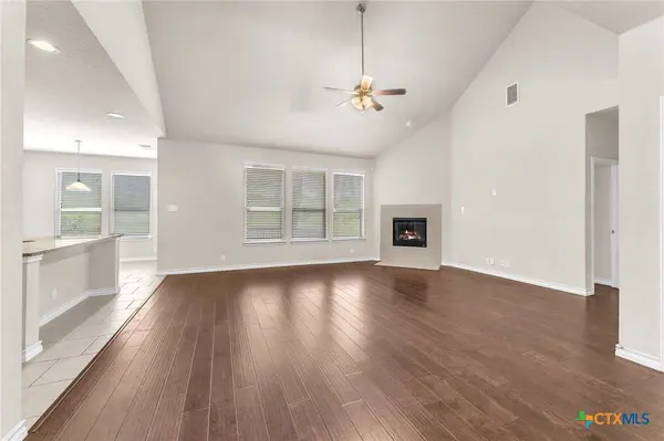 2746 Sueno PT, San Antonio, TX 78245