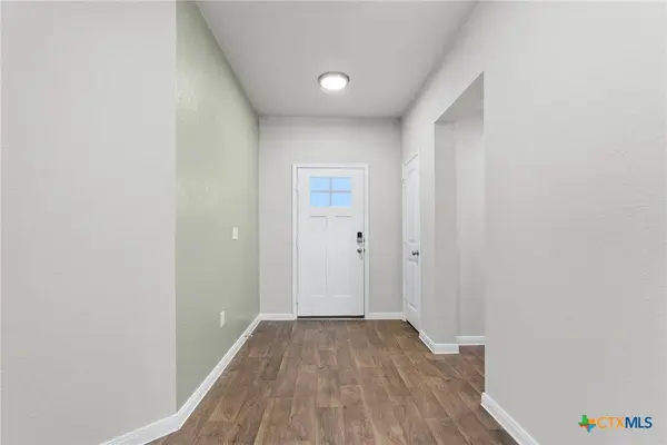 124 Harlan DR, Hutto, TX 78634
