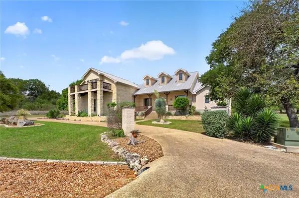 123 Grosbeak DR, Spring Branch, TX 78070