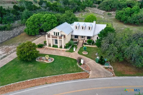 123 Grosbeak DR, Spring Branch, TX 78070
