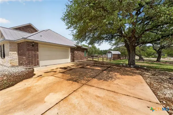 815 Serene Waters, Spring Branch, TX 78070