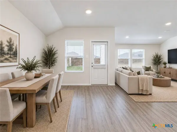 208 Ida LOOP, Seguin, TX 78155
