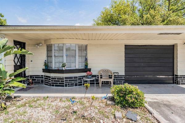 3340 COLUMBUS DR, Holiday, FL 34691