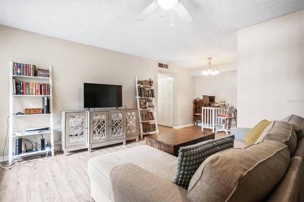 2690 CORAL LANDINGS BLVD #112, Palm Harbor, FL 34684