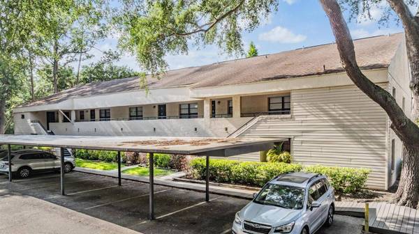 4917 PURITAN CIR #105, Tampa, FL 33617