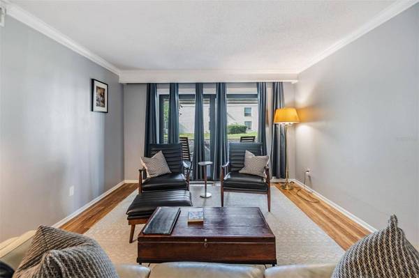 4917 PURITAN CIR #105, Tampa, FL 33617