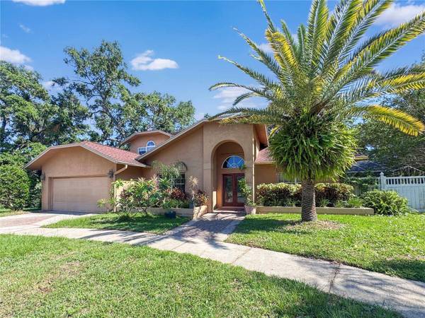 3013 CREST DR, Clearwater, FL 33759