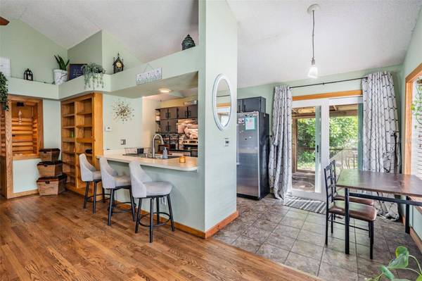 3751 MACKENZIE CT, Palm Harbor, FL 34684