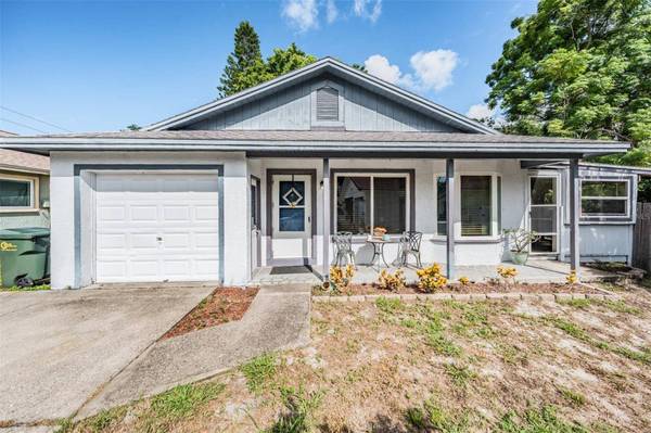 3751 MACKENZIE CT, Palm Harbor, FL 34684