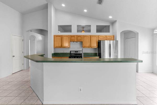 12227 COLDSTREAM LN, Tampa, FL 33626