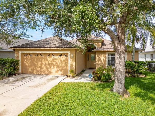 12227 COLDSTREAM LN, Tampa, FL 33626
