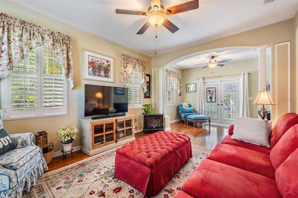 1640 NEBRASKA AVE, Palm Harbor, FL 34683