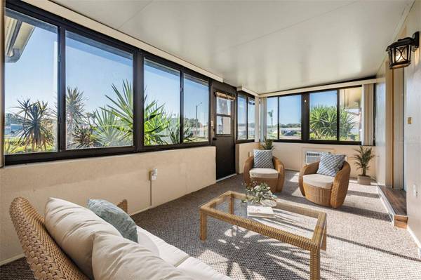 2735 SHERBROOKE LN #A, Palm Harbor, FL 34684